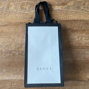 GUCCI shopping/gift bag
